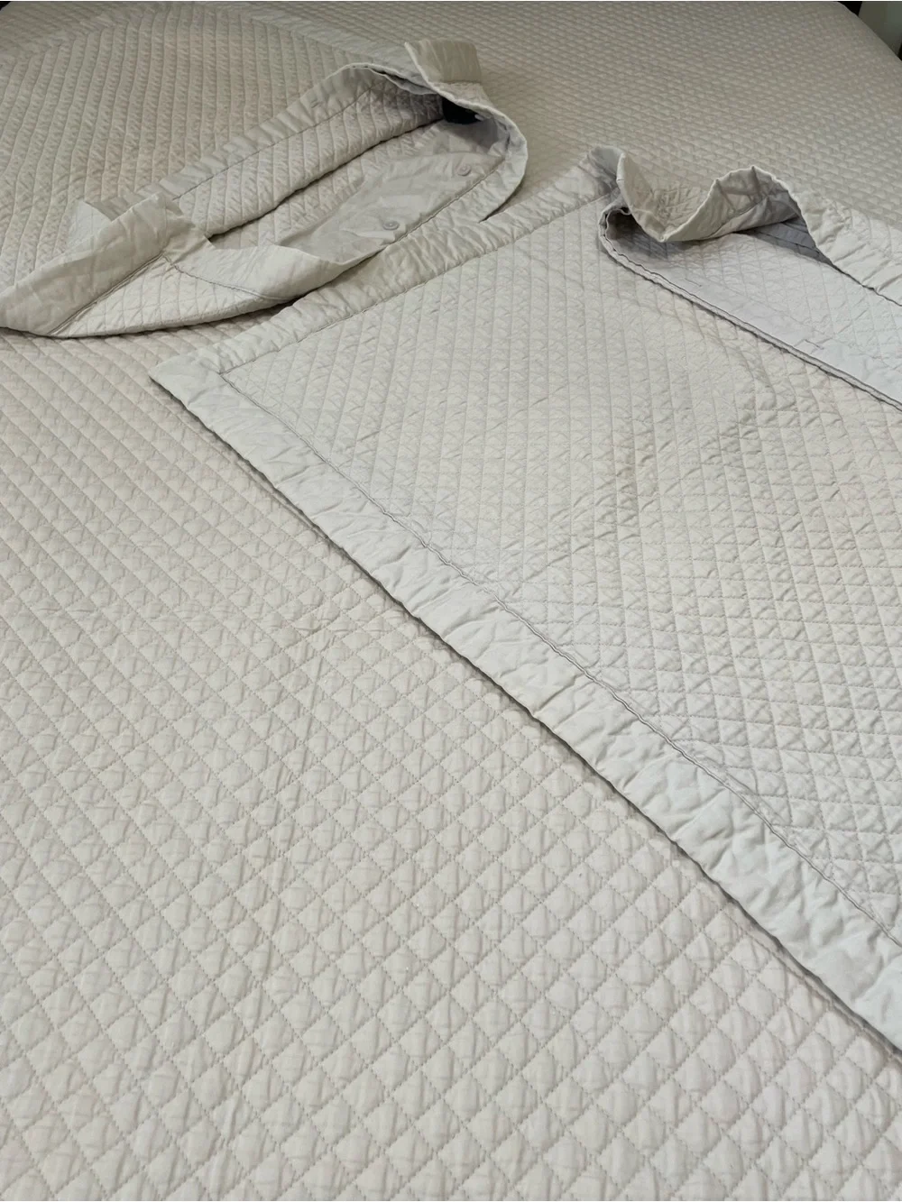 Ralph Lauren Coastal Sand King Quilted Coverlet & 2 European Shams